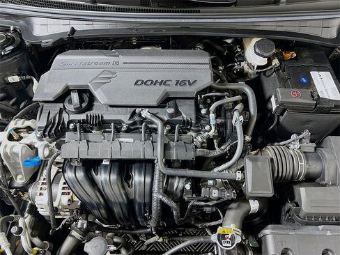 Used 2025 Kia K4 EX image 27