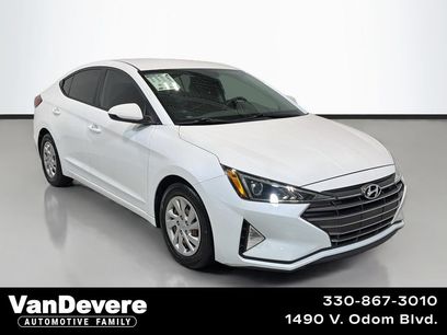 Used 2019 Hyundai Elantra SE w/ Cargo Package