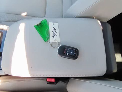 Certified 2025 Honda Accord Touring image 33