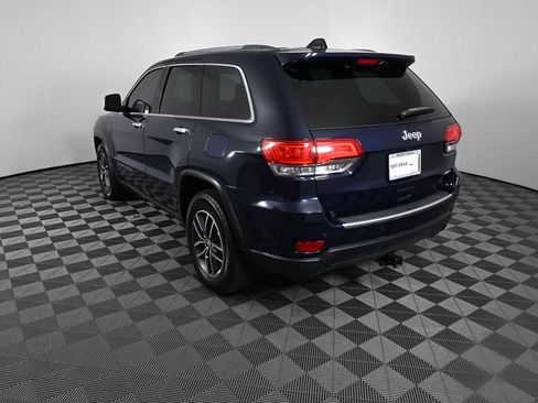 Used 2018 Jeep Grand Cherokee Limited RWD image 4