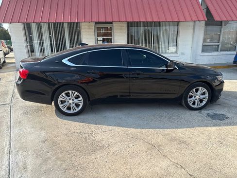 Used 2015 Chevrolet Impala LT w/ Convenience Package image 8