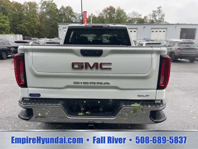 Used 2026 GMC Sierra 1500 SLT AWD/4WD image 4