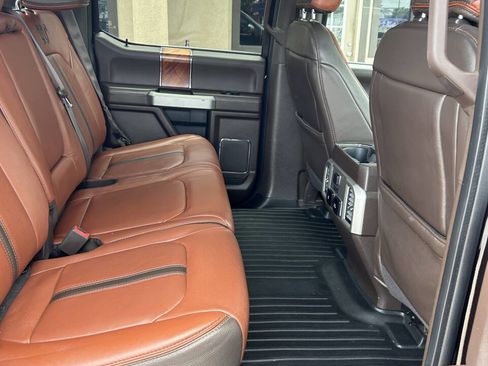 Used 2018 Ford F150 King Ranch w/ Equipment Group 601A Luxury AWD/4WD image 14