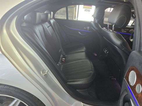 Used 2017 Mercedes-Benz E 300 image 19