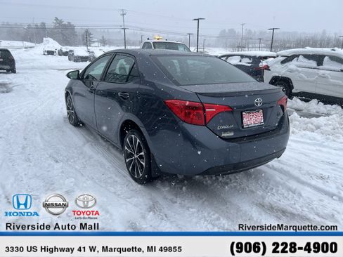 Used 2019 Toyota Corolla Sedan image 6