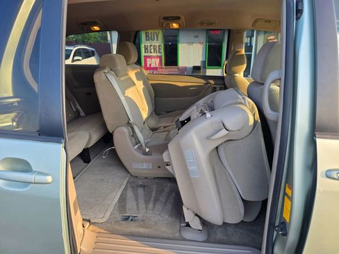 Used 2006 Toyota Sienna LE FWD image 11