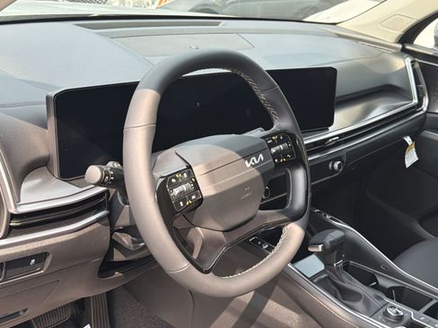 New 2026 Kia Sorento S AWD/4WD image 20