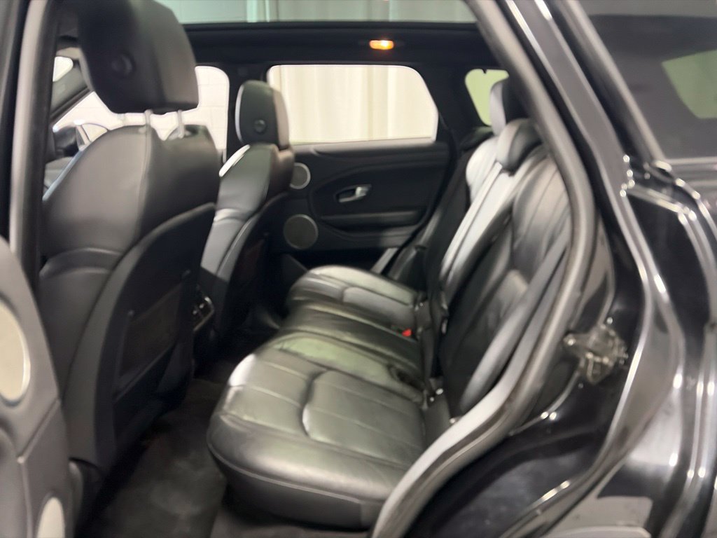 Used 2017 Land Rover Range Rover Evoque SE AWD/4WD image 24