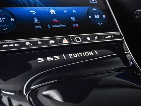 Used 2024 Mercedes-Benz S 63 AMG S image 39