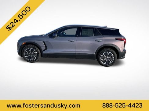 Used 2024 Chevrolet Blazer EV LT image 2