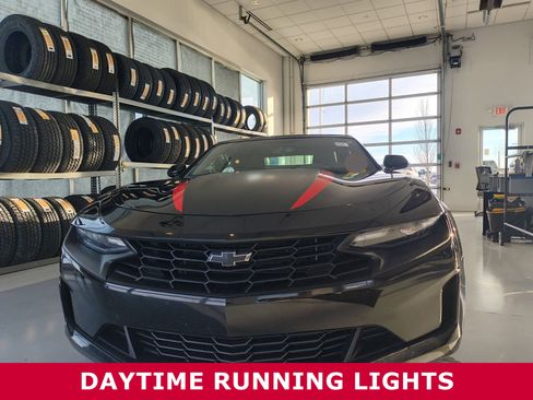 Used 2023 Chevrolet Camaro LT image 27