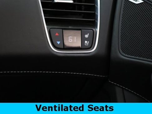 Used 2016 Chevrolet Corvette Z06 w/ 3LZ Preferred Equipment Group image 30