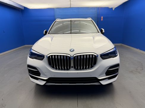 Used 2023 BMW X5 xDrive45e AWD/4WD image 3