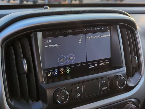 Used 2019 Chevrolet Colorado LT w/ LT Convenience Package AWD/4WD image 28
