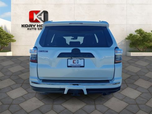 Used 2021 Toyota 4Runner Nightshade image 3