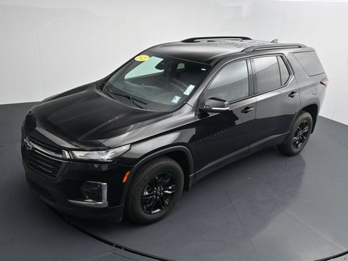 Used 2023 Chevrolet Traverse LT FWD image 26