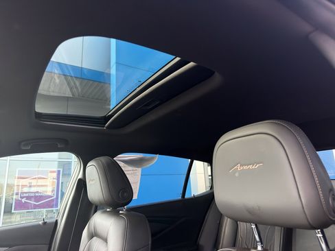 Used 2024 Buick Envista Avenir image 13