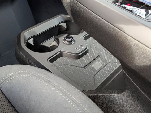 New 2026 BMW iX xDrive45 image 27