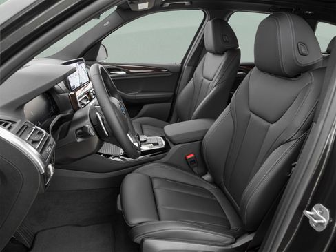 Used 2022 BMW X3 sDrive30i w/ M Sport Package 2 RWD image 16