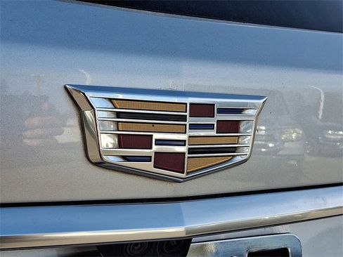 Used 2019 Cadillac XT5 Platinum image 31