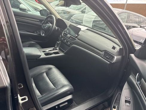 Used 2018 Honda Accord EX-L image 4