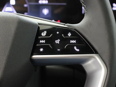 New 2025 Audi Q5 Premium Plus image 26