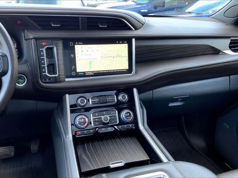 Certified 2023 GMC Yukon Denali image 6