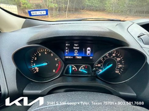 Used 2017 Ford Escape S FWD image 15