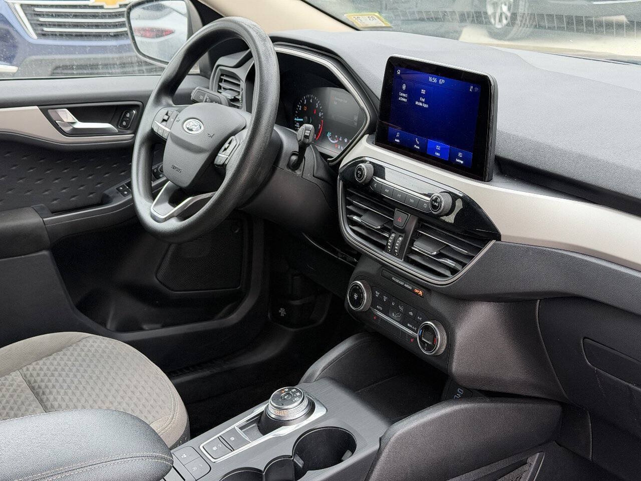 Used 2020 Ford Escape SE AWD/4WD image 17