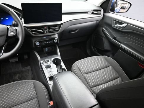 Used 2023 Ford Escape Active w/ Tech Pack #2 AWD/4WD image 15