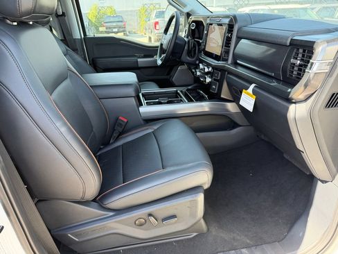 New 2026 Ford F250 Lariat w/ Lariat Ultimate Package AWD/4WD image 12