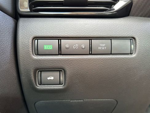 New 2025 Nissan Sentra SV image 22