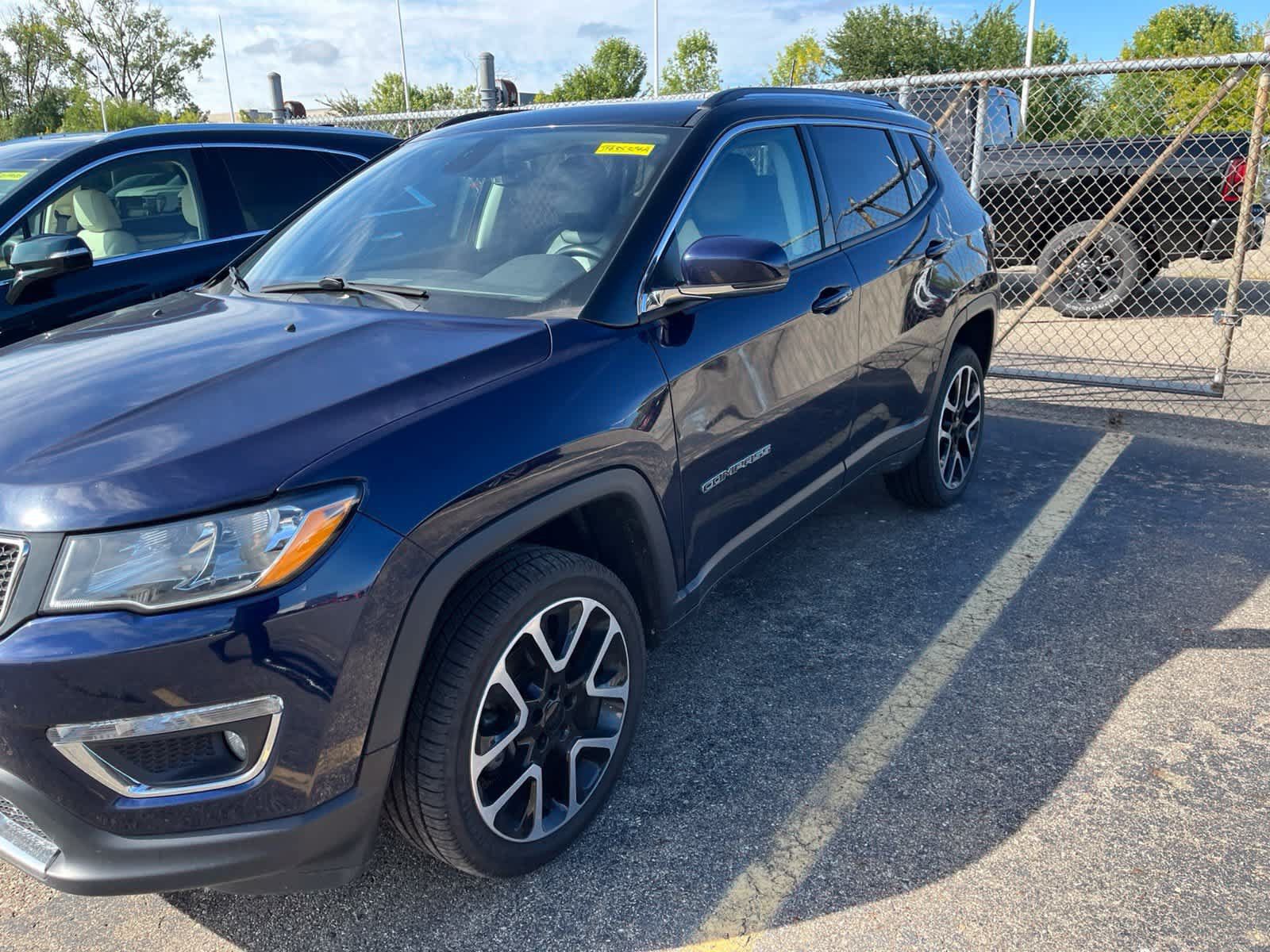 Used 2018 Jeep Compass Limited w/ Safe & Security Group AWD/4WD image 6