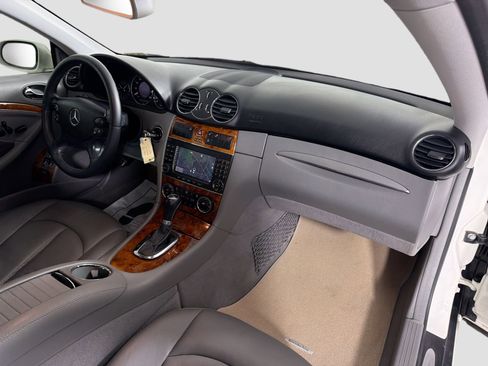 Used 2007 Mercedes-Benz CLK 350 Coupe image 28