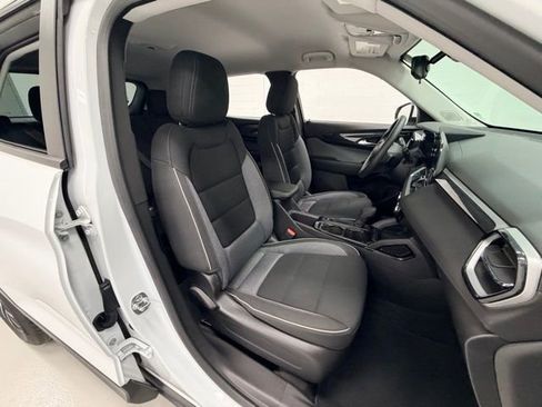 Certified 2024 Chevrolet TrailBlazer LT FWD image 26
