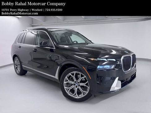 Used 2023 BMW X7 xDrive40i w/ Premium Package AWD/4WD image 1