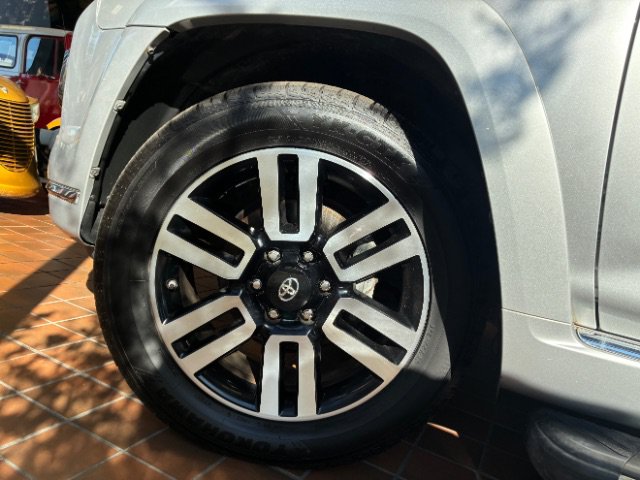 Used 2018 Toyota 4Runner 2WD image 13