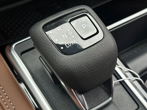 New 2025 Nissan Pathfinder Platinum image 27