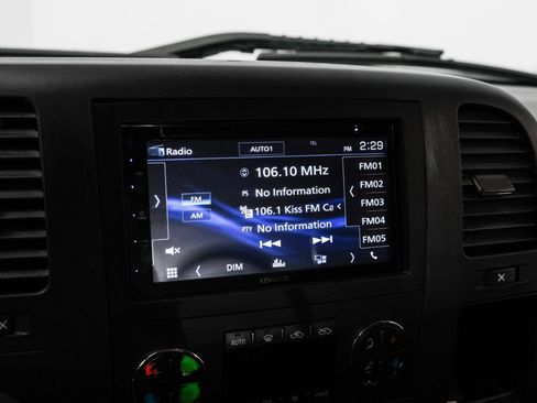 Used 2013 GMC Sierra 1500 SLE w/ Power Tech Package image 25