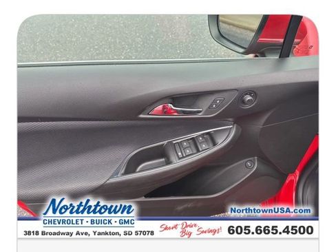 Used 2018 Chevrolet Cruze LT w/ Convenience Package image 11