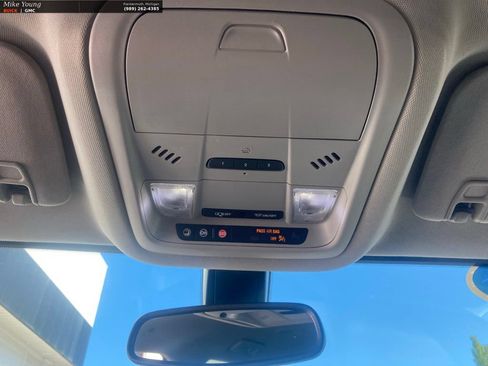 Used 2020 GMC Acadia SLT w/ Trailering Package AWD/4WD image 35