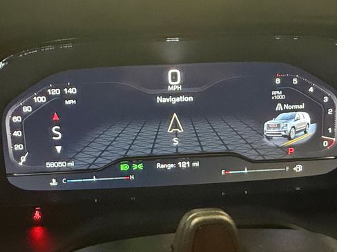 Used 2024 GMC Yukon XL Denali w/ Advanced Technology Package RWD image 21