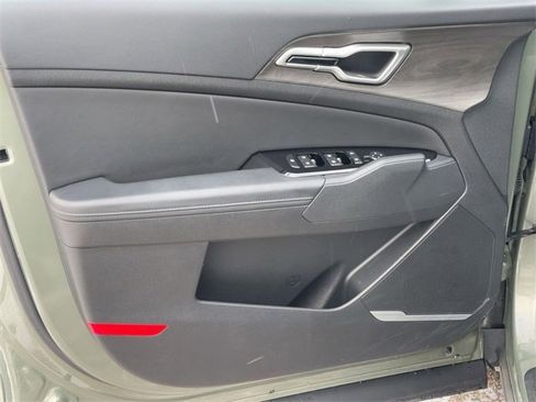 Used 2025 Kia Sportage X-Line w/ Premium Package image 14