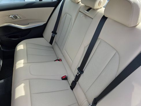 Used 2024 BMW 330i Sedan w/ Premium Package RWD image 16