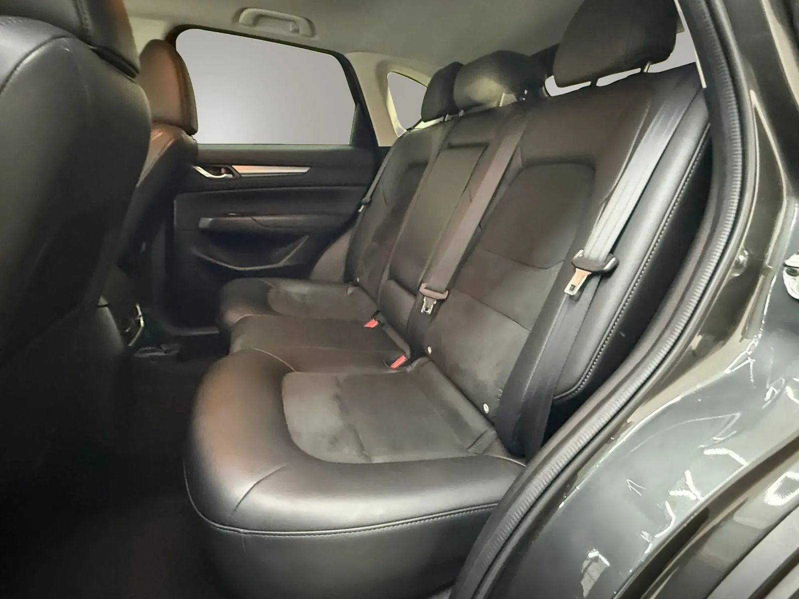 Used 2018 MAZDA CX-5 Touring w/ Preferred Equipment Package AWD/4WD image 16