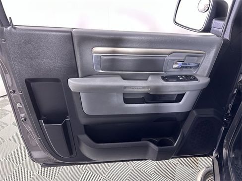 Used 2018 RAM 1500 Express image 23