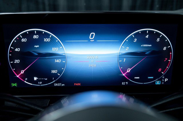 Certified 2026 Mercedes-Benz GLC 300 image 21