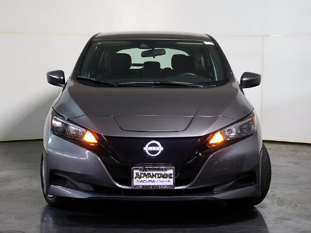 Used 2025 Nissan Leaf S FWD image 9