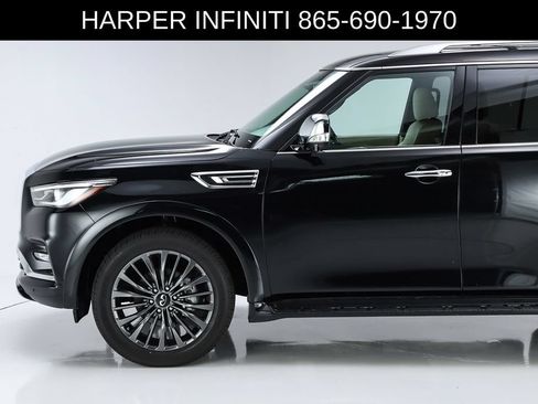 Used 2024 INFINITI QX80 Sensory w/ Cargo Package AWD/4WD image 3