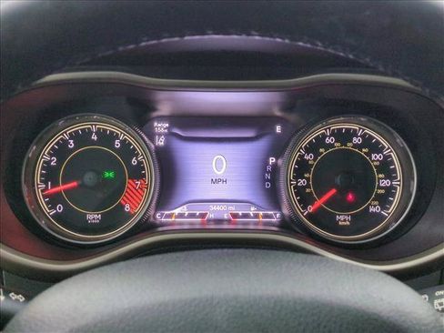 Used 2014 Jeep Cherokee Limited w/ Technology Group FWD image 11